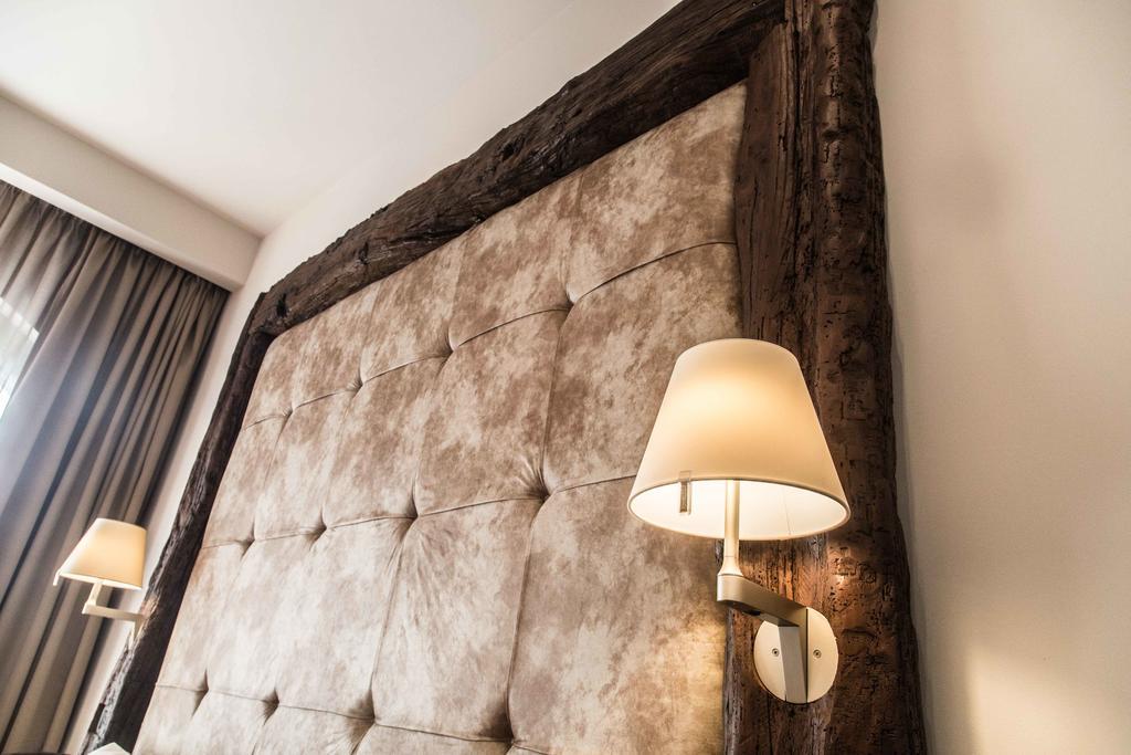 Cascina Cortine Bed & Breakfast Guarene Room photo